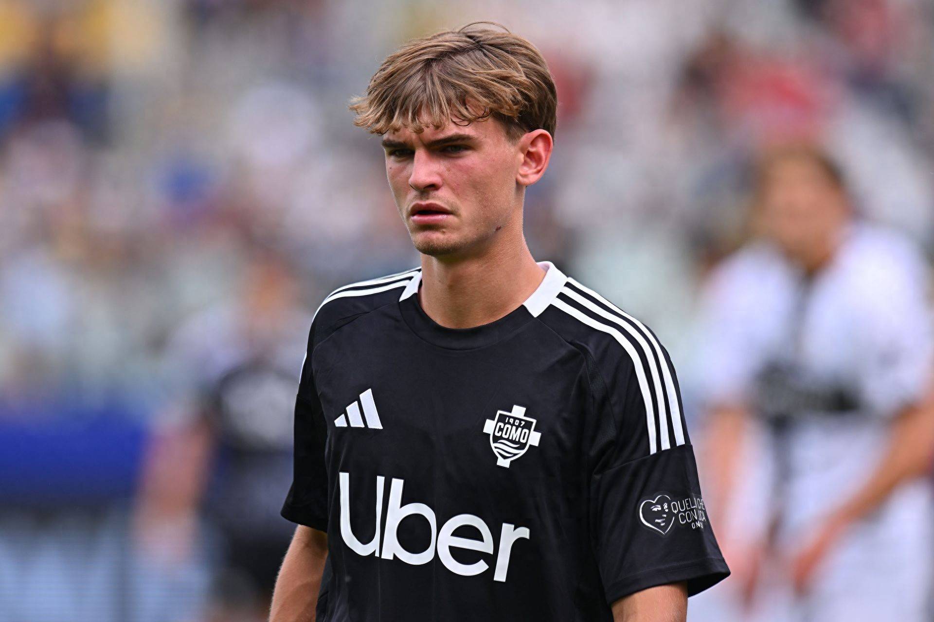 1赛车充满 1赛车充满